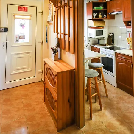 Apartment Dia
