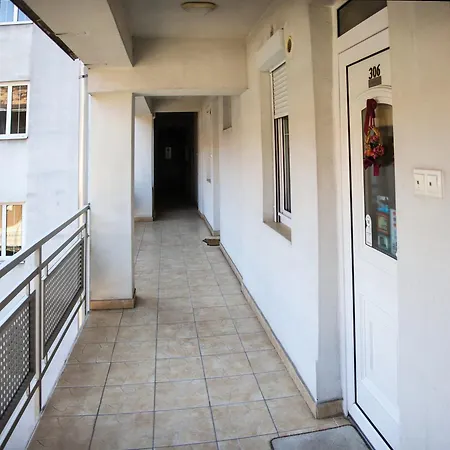 Apartment Dia *