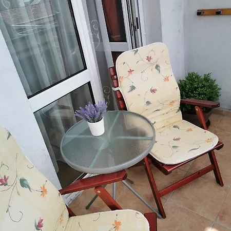 Apartment Dia