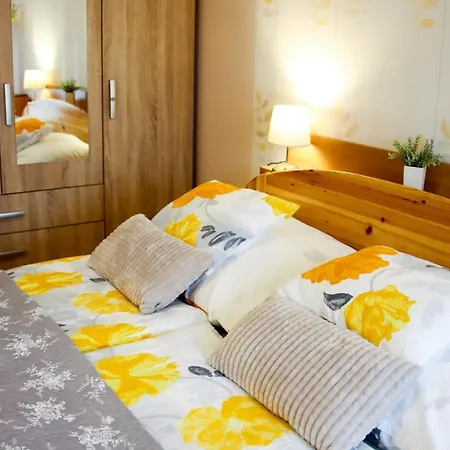 Dia ミシュコルツ